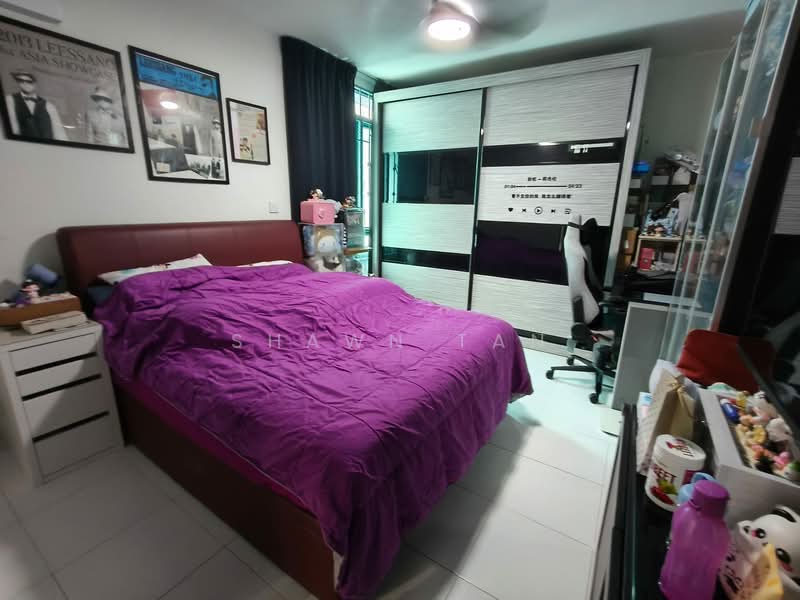 190 Punggol Central HDB Flat For Sale at S$ 808,888 | PropertyGuru Singapore - Bedroom