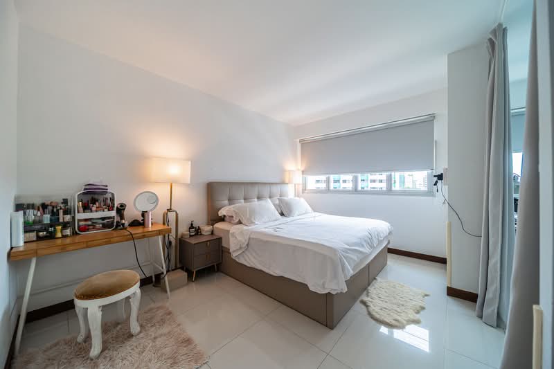 7 Upper Aljunied Lane HDB Flat For Sale at S$ 900,000 | PropertyGuru Singapore - Bedroom