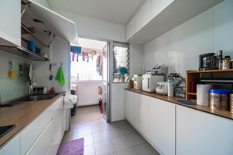 7 Upper Aljunied Lane HDB Flat For Sale at S$ 900,000 | PropertyGuru Singapore