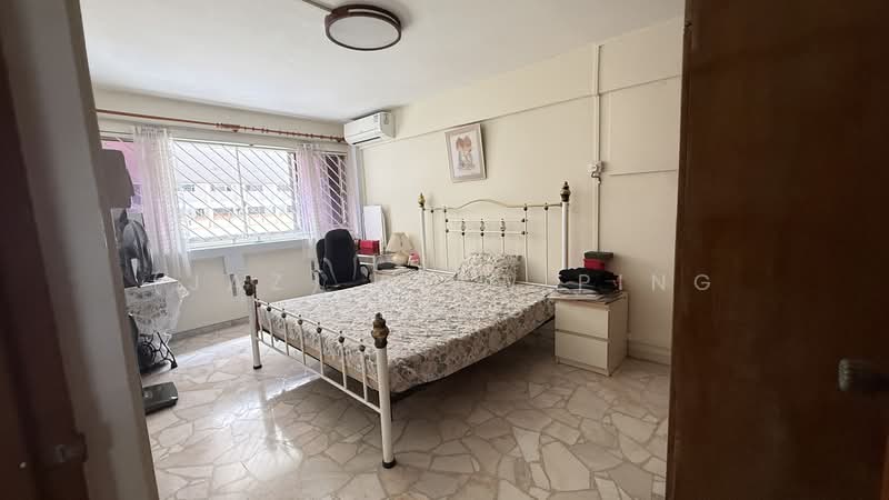 109 Mcnair Road HDB Flat For Sale at S$ 699,999 | PropertyGuru Singapore - Bedroom