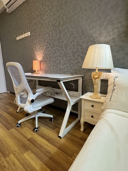 The Eden Grande Studio, , Studio, 236 sqft, Terraced House For Rent, by Stanley Lee, 500080523 - Study - PropertyGuru.com.sg