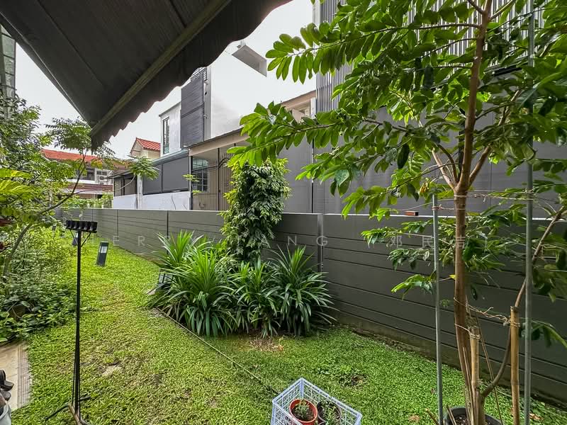 NottingHill Suites Apartment For Sale at S$ 908,888 | PropertyGuru Singapore - Garden