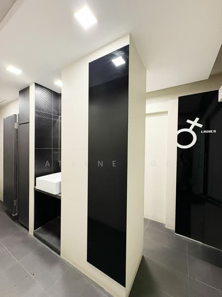 Harvey Road, Harvey Road / Macpherson / Dickson Road / Potong Pasir, Macpherson / Potong Pasir, 3,000 sqft, Office For Rent, by Arlene Ngo, 500080540 - Bathroom - CommercialGuru.com.sg