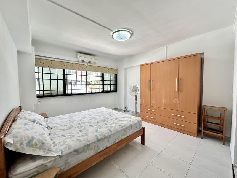 282 Choa Chu Kang Avenue 3 HDB Flat For Sale at S$ 780,000 | PropertyGuru Singapore - Bedroom