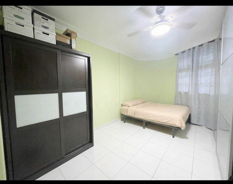 341B Sembawang Close HDB Flat For Sale at S$ 650,000 | PropertyGuru Singapore - Bedroom