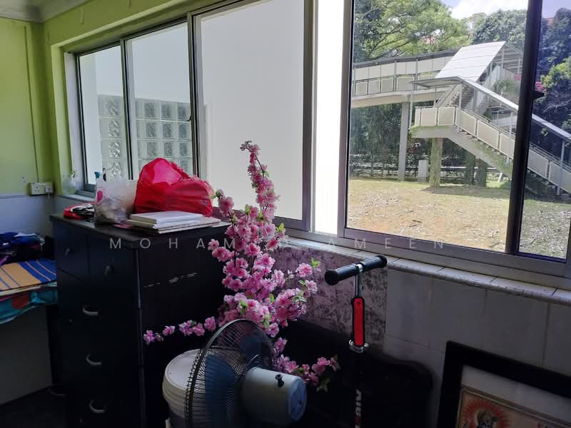 122 Simei Street 1 HDB Flat For Sale at S$ 780,000 | PropertyGuru Singapore - Interior