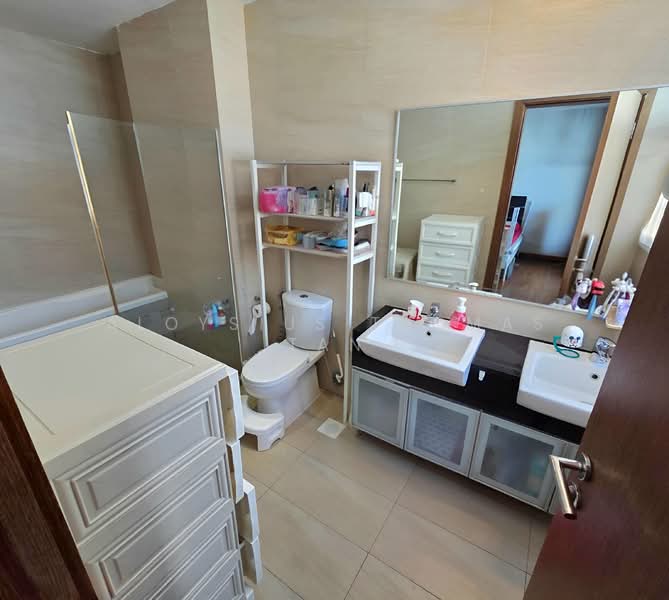 Andrews Terrace Terraced House For Sale at S$ 3,100,000 | PropertyGuru Singapore - Bathroom