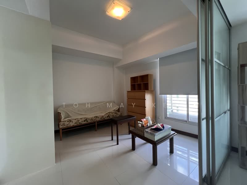 The Sail @ Marina Bay, 2 Marina Boulevard, 2 Bedrooms, 1,034 sqft, Condominium For Rent, by Toh May Kee, 500080573 - Living Room - PropertyGuru.com.sg