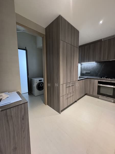 Klimt Cairnhill, 71 Cairnhill Road, 3 Bedrooms, 1,432 sqft, Condominium For Rent, by John Ng, 500080574 - Kitchen - PropertyGuru.com.sg