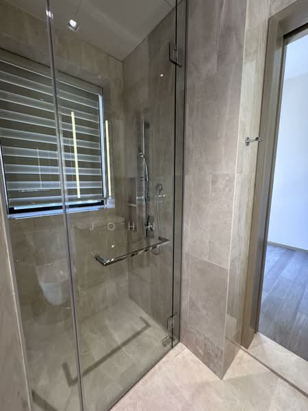 Klimt Cairnhill, 71 Cairnhill Road, 3 Bedrooms, 1,432 sqft, Condominium For Rent, by John Ng, 500080574 - Bathroom - PropertyGuru.com.sg