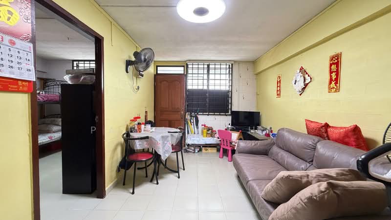 43 Circuit Road HDB Flat For Sale at S$ 330,000 | PropertyGuru Singapore - Living Room
