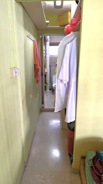 257 Kim Keat Avenue, 257 Kim Keat Avenue, Room Rental, 120 sqft, HDB Flat For Rent, by Steven Choo, 500080589 - Corridor - PropertyGuru.com.sg
