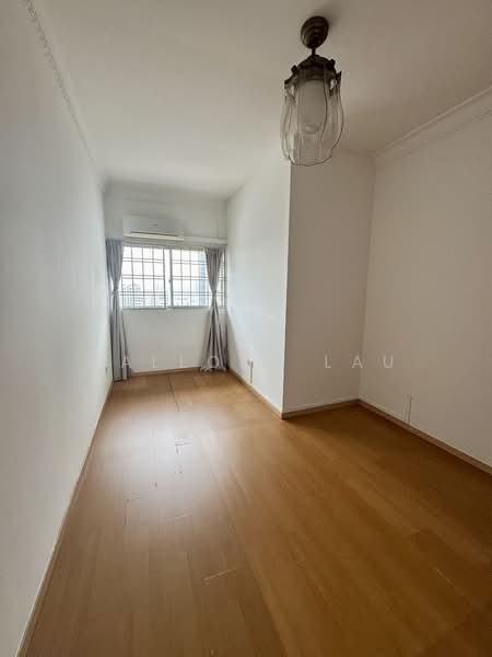 Ridgewood Condominium, 61 Mount Sinai Drive, 4 Bedrooms, 2,002 sqft, Condominium For Rent, by Mallory Lau, 500080592 - Interior - PropertyGuru.com.sg