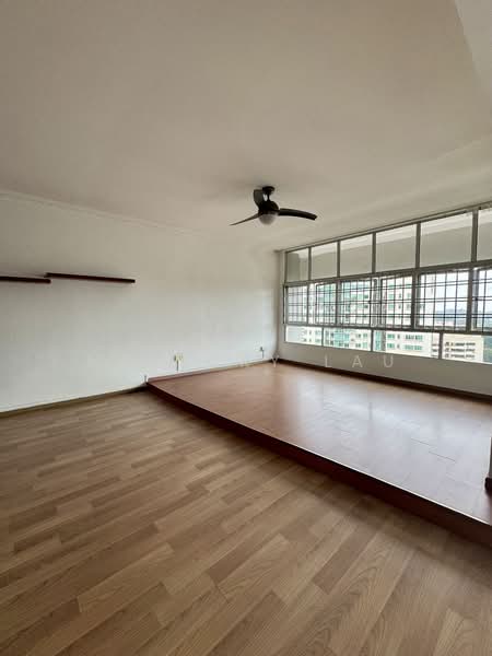 Ridgewood Condominium, 61 Mount Sinai Drive, 4 Bedrooms, 2,002 sqft, Condominium For Rent, by Mallory Lau, 500080592 - Living Room - PropertyGuru.com.sg