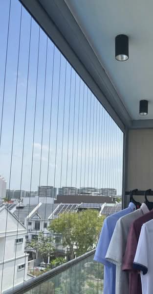 Summer Scent Condominium For Sale at S$ 1,520,000 | PropertyGuru Singapore - Balcony