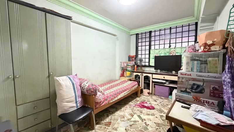 294 Choa Chu Kang Avenue 2 HDB Flat For Sale at S$ 580,000 | PropertyGuru Singapore - Bedroom