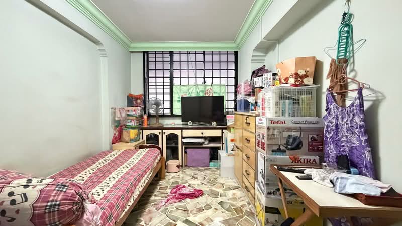 294 Choa Chu Kang Avenue 2 HDB Flat For Sale at S$ 580,000 | PropertyGuru Singapore - Bedroom