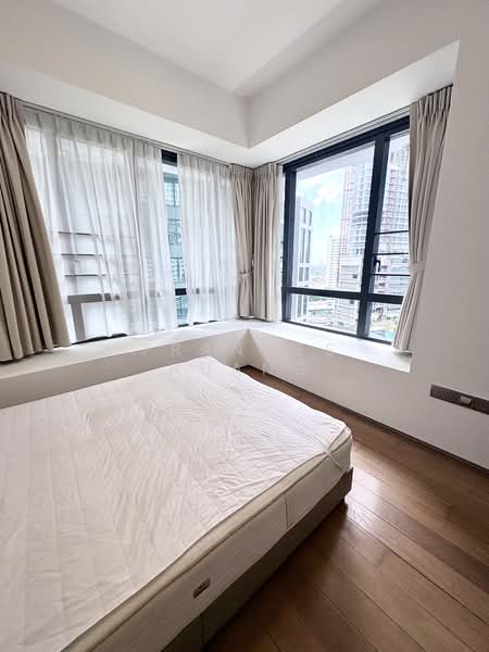 Skysuites @ Anson Condominium For Sale at S$ 1,530,000 | PropertyGuru Singapore - Master Bedroom