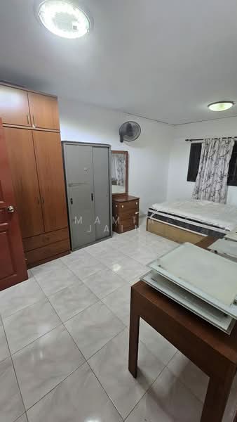 305 Ang Mo Kio Avenue 1, 305 Ang Mo Kio Avenue 1, 4 Bedrooms, 1,324 sqft, HDB Flat For Rent, by Mamta Jain, 500080625 - PropertyGuru.com.sg