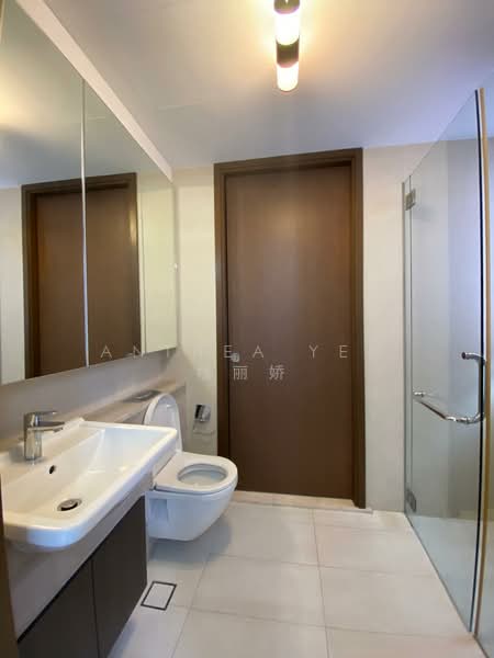 Robinson Suites, 50 Robinson Road, 2 Bedrooms, 603 sqft, Condominium For Rent, by Anthea Yeo 杨丽娇, 500080632 - Bathroom - PropertyGuru.com.sg