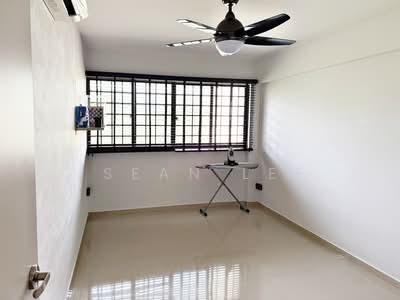 For Rent - 210 Tampines Street 23