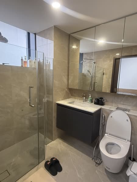 The GATZ, 26 Lorong 32 Geylang, 3 Bedrooms, 1,054 sqft, Condominium For Rent, by Kim Zhuang, 500080651 - Bathroom - PropertyGuru.com.sg