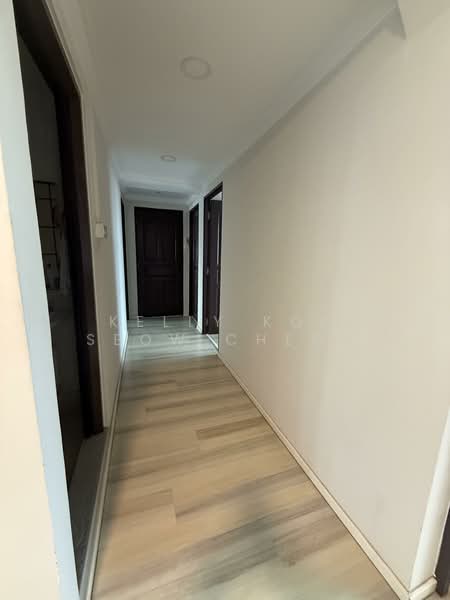 538 Jelapang Road HDB Flat For Sale at S$ 998,000 | PropertyGuru Singapore - Corridor