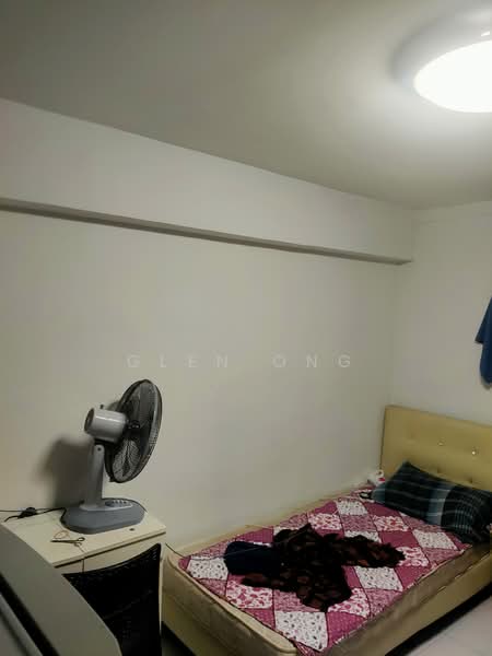 119 Lorong 1 Toa Payoh HDB Flat For Sale at S$ 398,000 | PropertyGuru Singapore - Bedroom