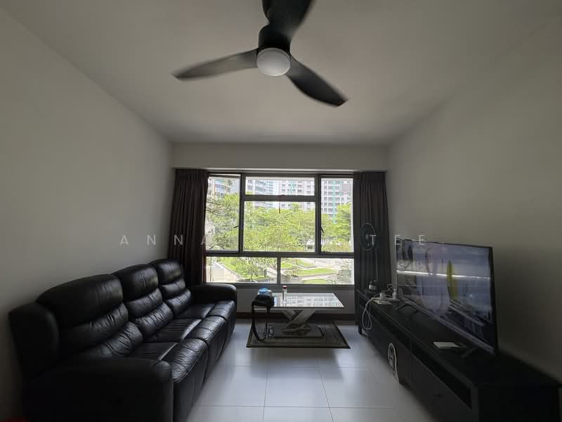Spacious Fernvale HDB for rent!, , 3 Bedrooms, 1,001 sqft, HDB Flat For Rent, by Annabelle Tee, 500080668 - Living Room - PropertyGuru.com.sg