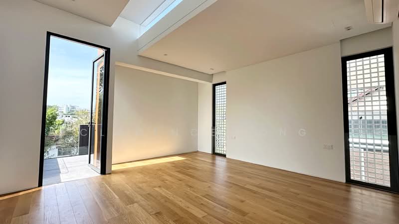 Massive New FH Detached at Holland Grove, 1km to Henry Park Pri, TOP Detached House For Sale at S$ 18,800,000 | PropertyGuru Singapore - Master Bedroom, exclude walk in wardrobe
