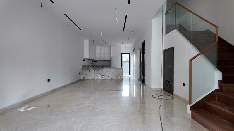 ⭐️⭐️LANDED7772@BRAND NEW TERRACE READY TO MOVE IN NEAR HEARTLAND OR NEX MALL Terraced House For Sale at S$ 5,980,000 | PropertyGuru Singapore - Kitchen