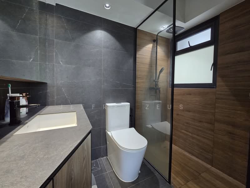 103B Bidadari Park Drive HDB Flat For Sale at S$ 798,888 | PropertyGuru Singapore - Bathroom