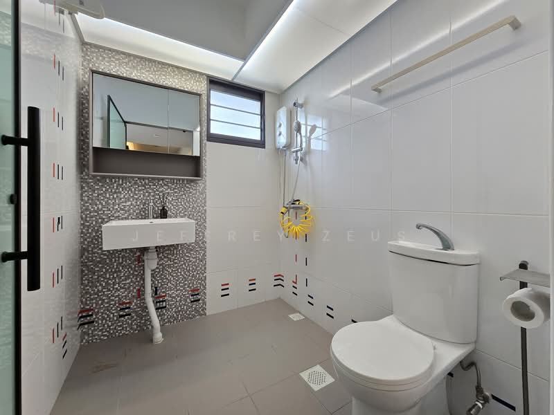 103B Bidadari Park Drive HDB Flat For Sale at S$ 798,888 | PropertyGuru Singapore - Bathroom