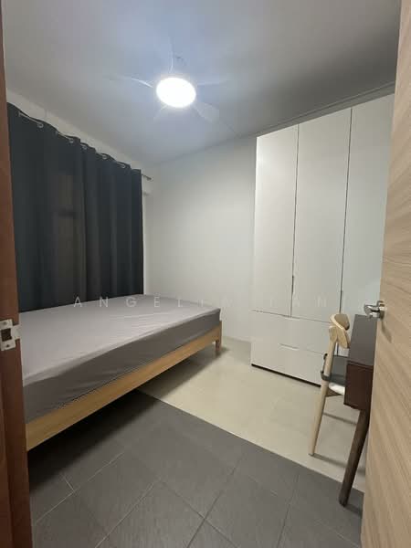Lakepoint Condo, 2 Lakepoint Drive, 1 Bedroom, 550 sqft, Condominium For Rent, by Angelia Tan, 500080698 - Bedroom - PropertyGuru.com.sg
