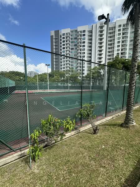 Lakepoint Condo, 2 Lakepoint Drive, 1 Bedroom, 550 sqft, Condominium For Rent, by Angelia Tan, 500080698 - Tennis court - PropertyGuru.com.sg
