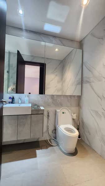 Braddell Heights Estate Detached House For Sale at S$ 13,000,000 | PropertyGuru Singapore - Bathroom