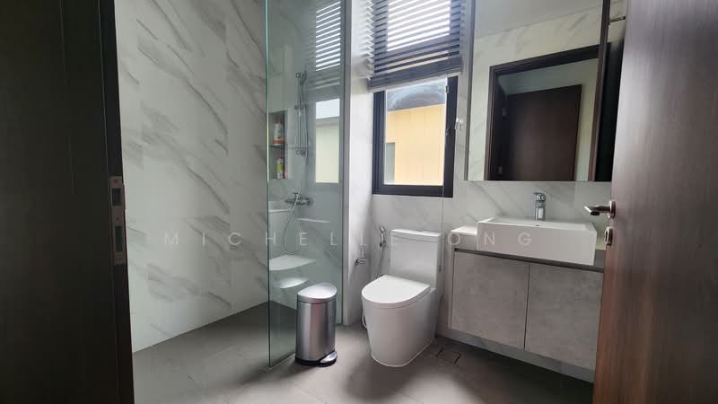 Braddell Heights Estate Detached House For Sale at S$ 13,000,000 | PropertyGuru Singapore - Bathroom