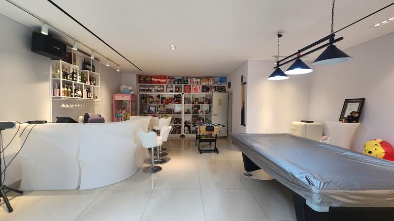 Braddell Heights Estate Detached House For Sale at S$ 13,000,000 | PropertyGuru Singapore