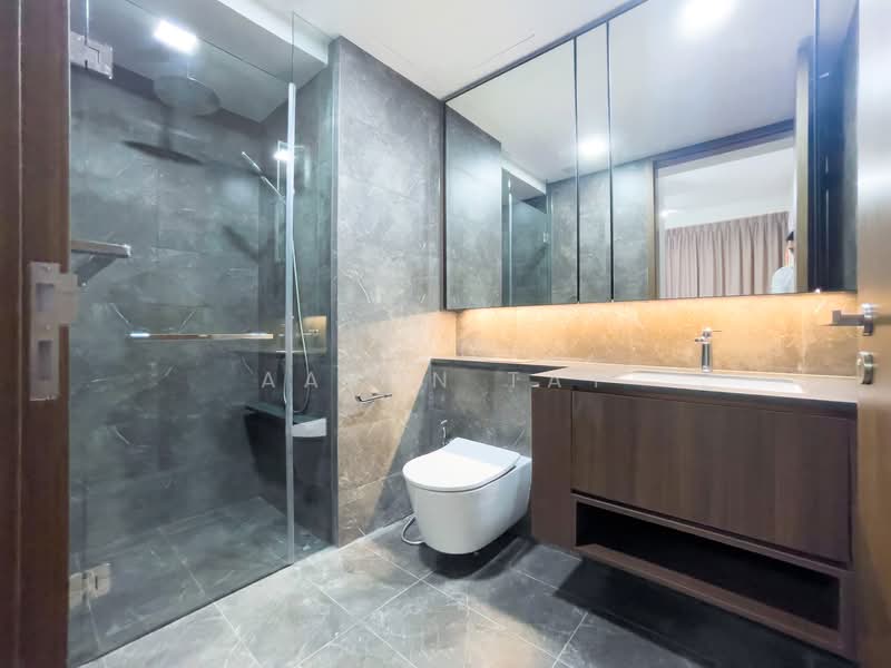Kopar At Newton Condominium For Sale at S$ 1,720,000 | PropertyGuru Singapore - Bathroom