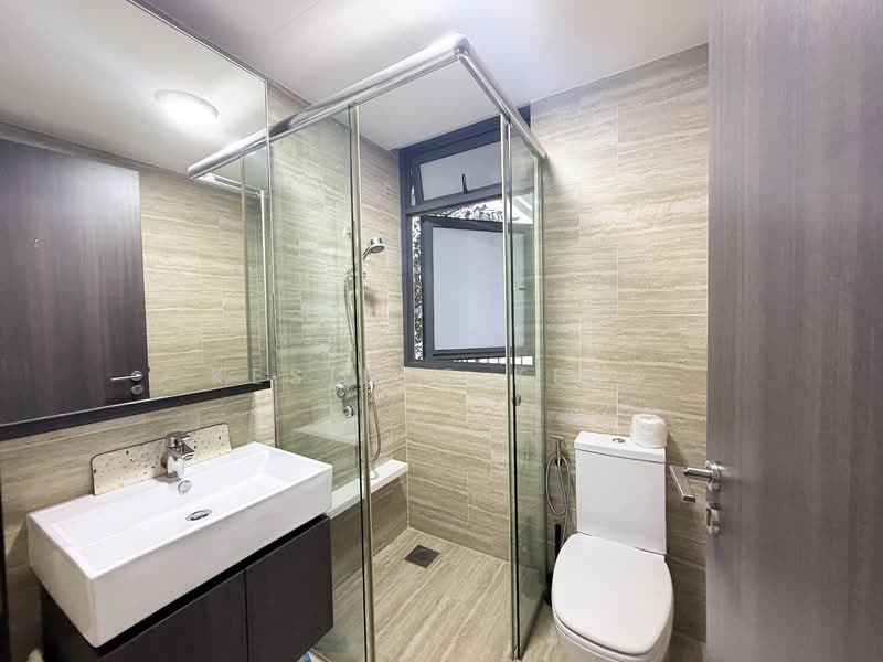 North Park Residences Condominium For Sale at S$ 1,499,999 | PropertyGuru Singapore - Bathroom