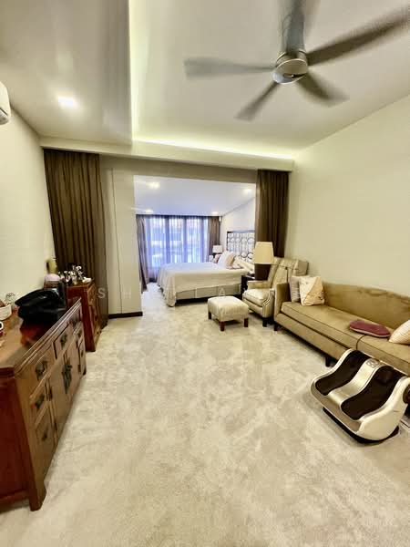 Shamah Terrace Terraced House For Sale at S$ 6,800,000 | PropertyGuru Singapore - Master Bedroom