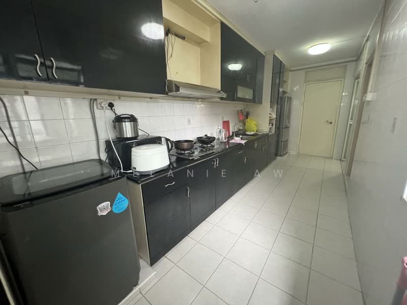 625 Jurong West Street 61, 625 Jurong West Street 61, 3 Bedrooms, 1,184 sqft, HDB Flat For Rent, by Melanie Aw, 500080765 - Kitchen - PropertyGuru.com.sg