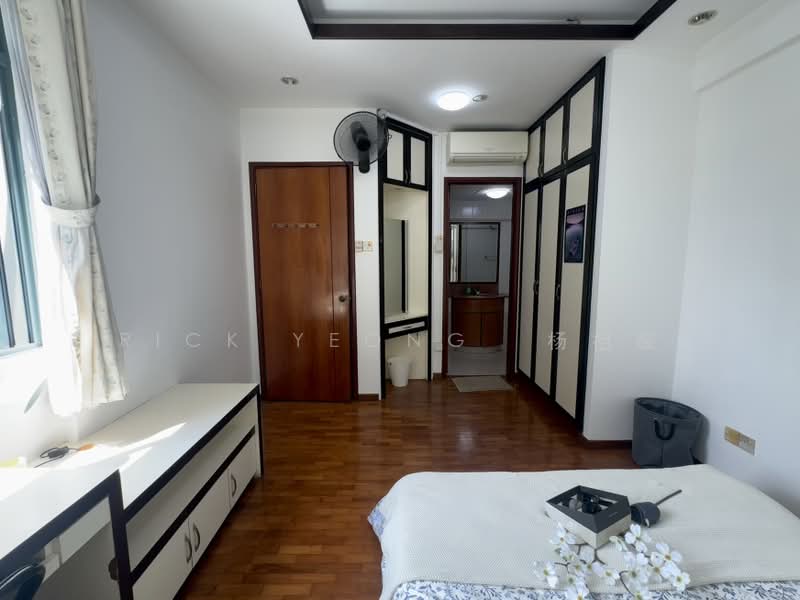 Summerdale, 2 Boon Lay Drive, Room Rental, 200 sqft, Condominium For Rent, by Rick Yeong  杨祖耀, 500080774 - Bedroom - PropertyGuru.com.sg