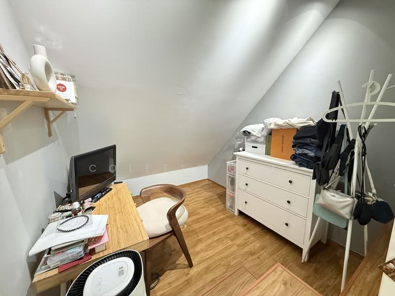 iSuites @ Palm Condominium For Sale at S$ 1,380,000 | PropertyGuru Singapore