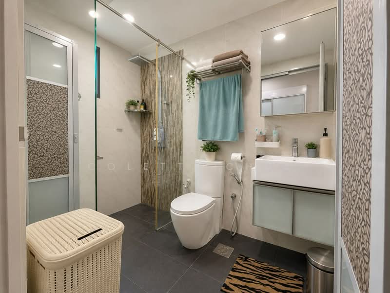 iSuites @ Palm, 24 GLASGOW ROAD, 2 Bedrooms, 850 sqft, Condominium For Sale, by Colette Chua, 500080776 - Bathroom - PropertyGuru.com.sg