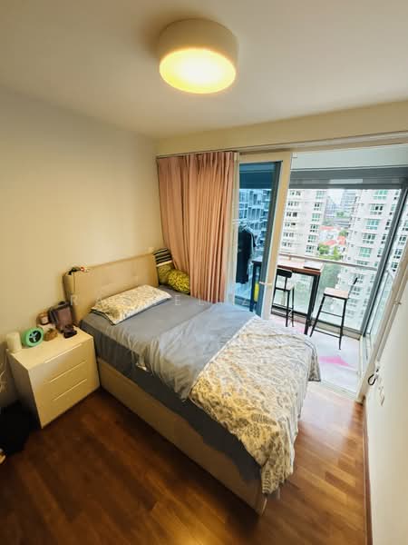 Imperial Heights Apartment For Sale at S$ 830,000 | PropertyGuru Singapore - Bedroom