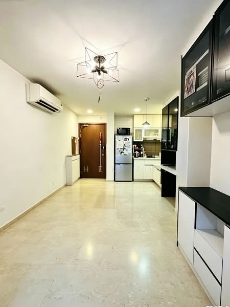 Imperial Heights, 16 Ipoh Lane, 1 Bedroom, 452 sqft, Apartment For Sale, by Rachel Zhao, 500080781 - Living Room - PropertyGuru.com.sg