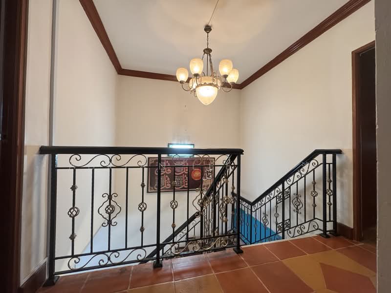 910 Jurong West Street 91 HDB Flat For Sale at S$ 650,000 | PropertyGuru Singapore - Interior