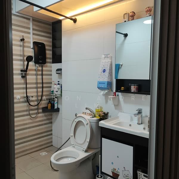 Blk 415D Northshore Drive, Northshore Drive, Room Rental, 120 sqft, HDB Flat For Rent, by Mason Andre Lim, 500080796 - Bathroom - PropertyGuru.com.sg