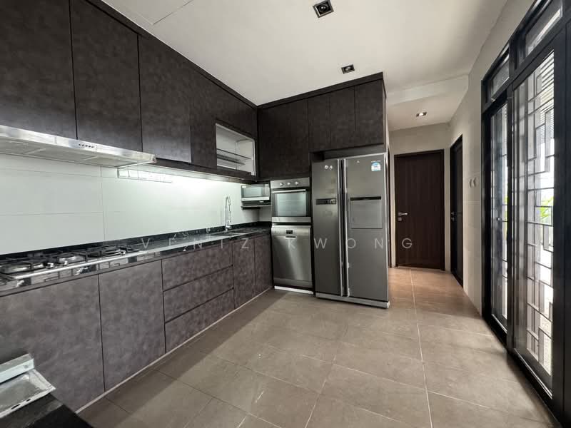 Eden Park, 2 Redwood Avenue, 4 Bedrooms, 2,800 sqft, Detached House For Rent, by Veniz Kwong, 500080809 - Kitchen - PropertyGuru.com.sg